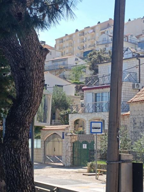 Apartments with a parking space Mastrinka, Ciovo - 23177